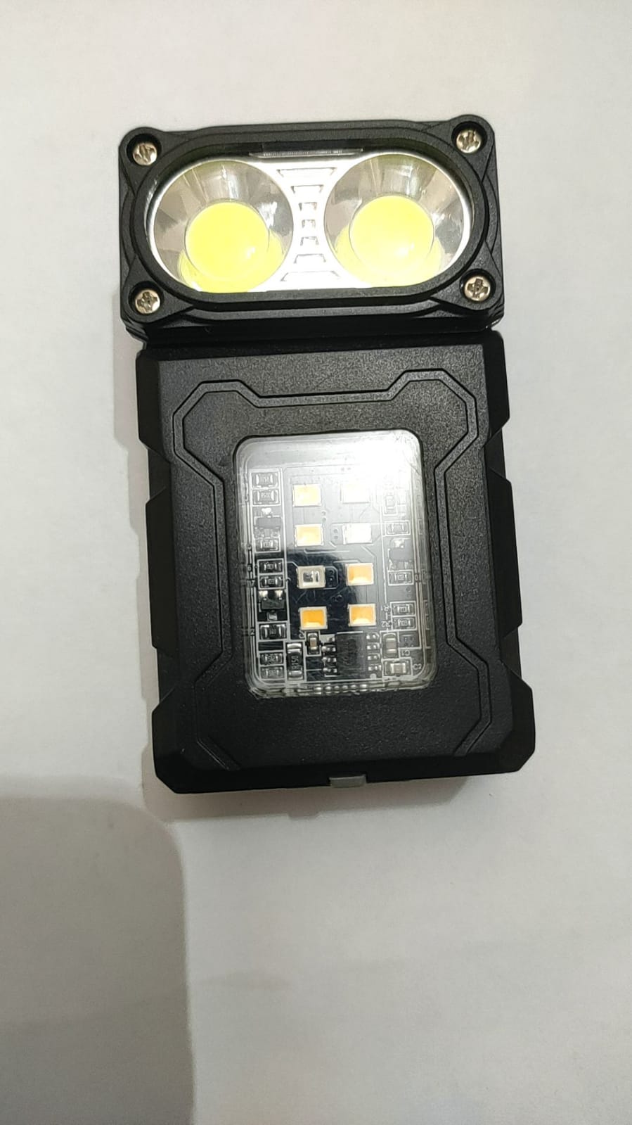 Mini Multi Function Flash Light (2)